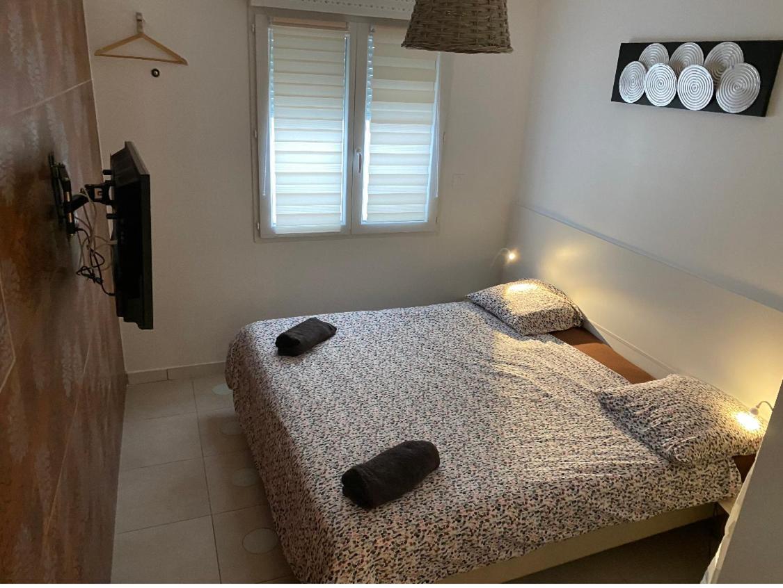 Appartements Meublees A Cote De L'Aeroport Marseille Provence Marignane Exteriér fotografie